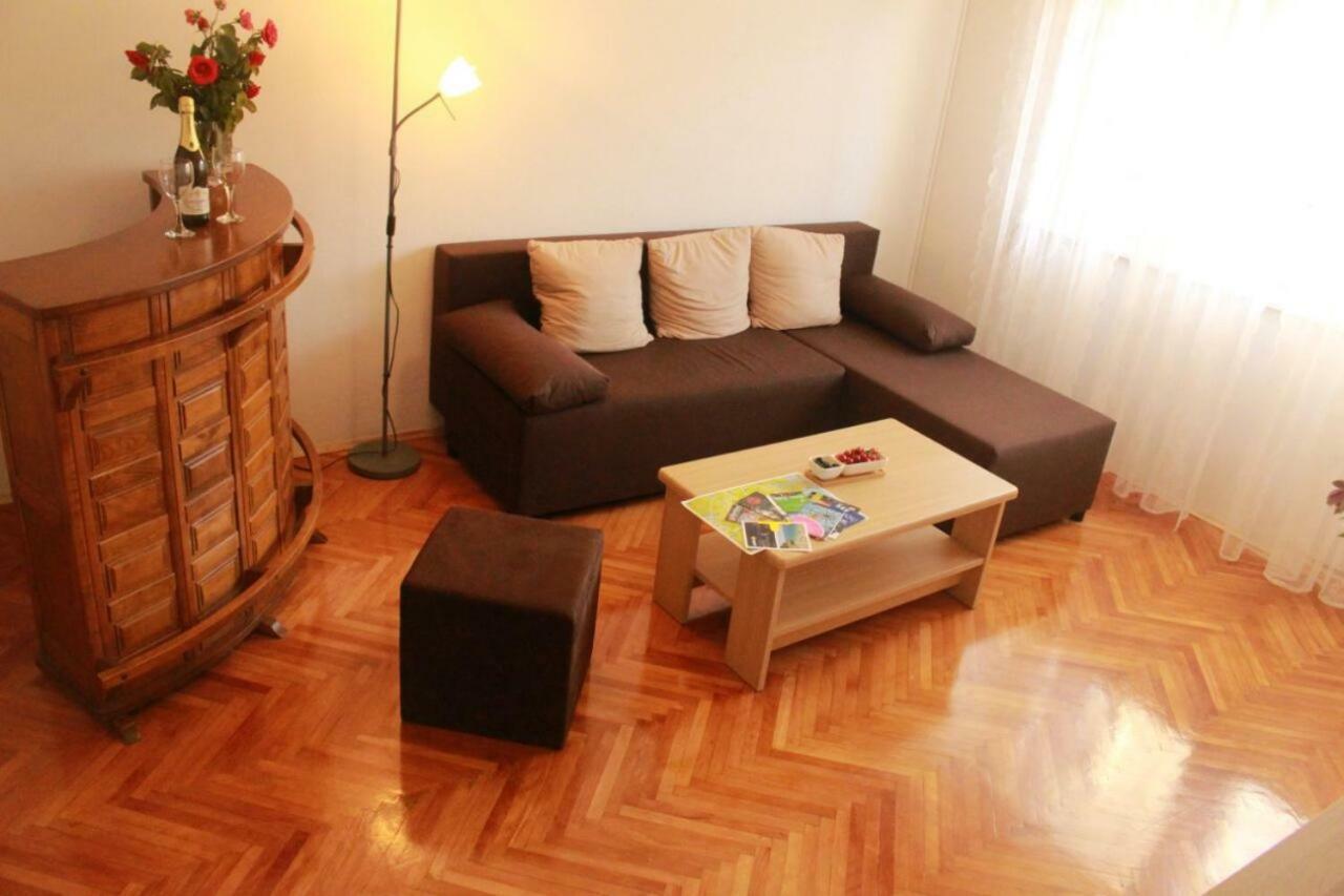 Apartment Monte Paradiso 普拉 外观 照片