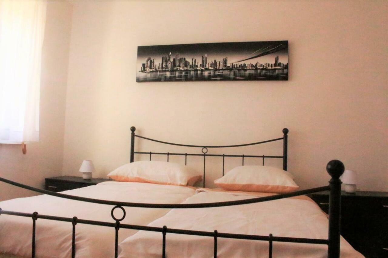 Apartment Monte Paradiso 普拉 外观 照片